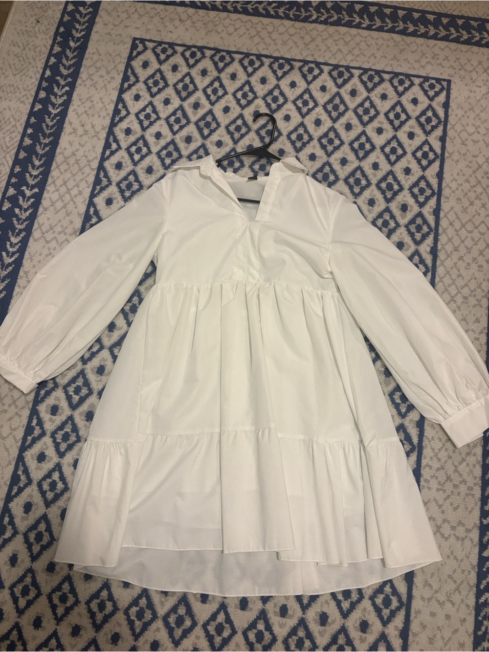 SHEIN White Satin Button-Up Blouse